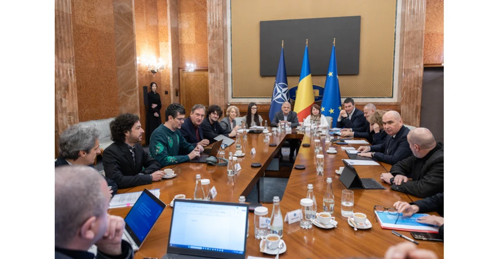 Premierul Bolojan s-a consultat cu reprezentanții artiștilor pe tema modificării legislației din domeniul drepturilor de autor