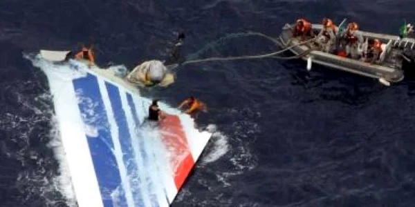Zborul Paris - Rio va fi simulat de toţi piloţii companiei Air France (AFP)