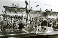 Nicolae Ceauşescu şi Emil Bodnăraş (© „Fototeca online a comunismului românesc”, cota: 86/1968)