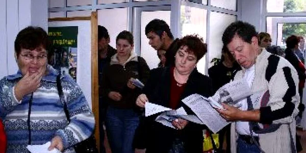 Bacău: Posturi vacante pentru șomerii băcăuani