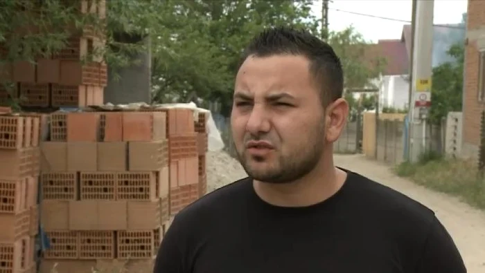 Samuel Tănasie este primul român din Sadova întors acasă din Italia din cauza pandemieifoto: captură Digi 24