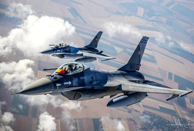 F16 FOTO X / Oana Țoiu