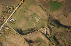 Situl arheologic de la Cârlomănești-Cetățuia. Vedere aeriană