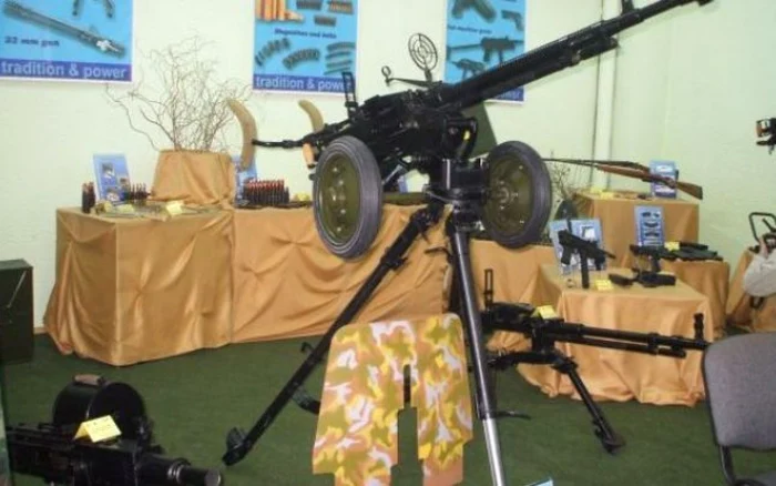 Tipuri de arme produse la Cugir FOTO Adevărul