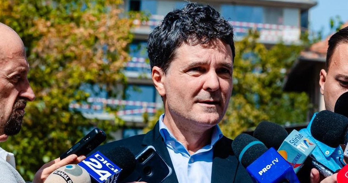 Conflictul de la Planșeul Unirii: Nicușor Dan versus Daniel Băluță
