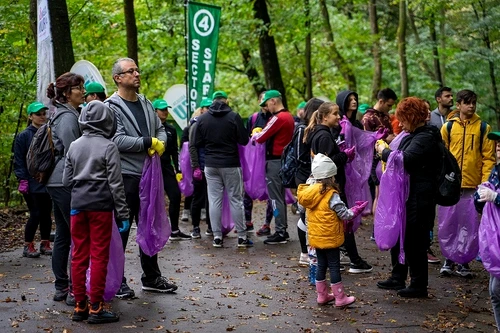 1 ploggin clean and run 1 jpg jpeg