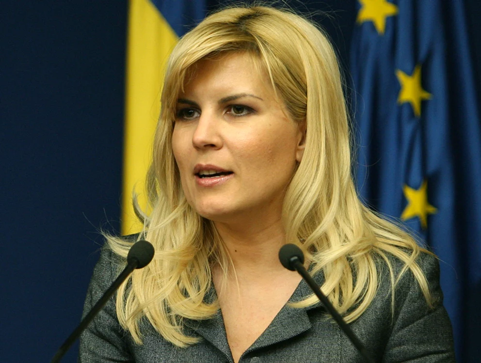 
    Elena Udrea este intens criticată în presa străină  