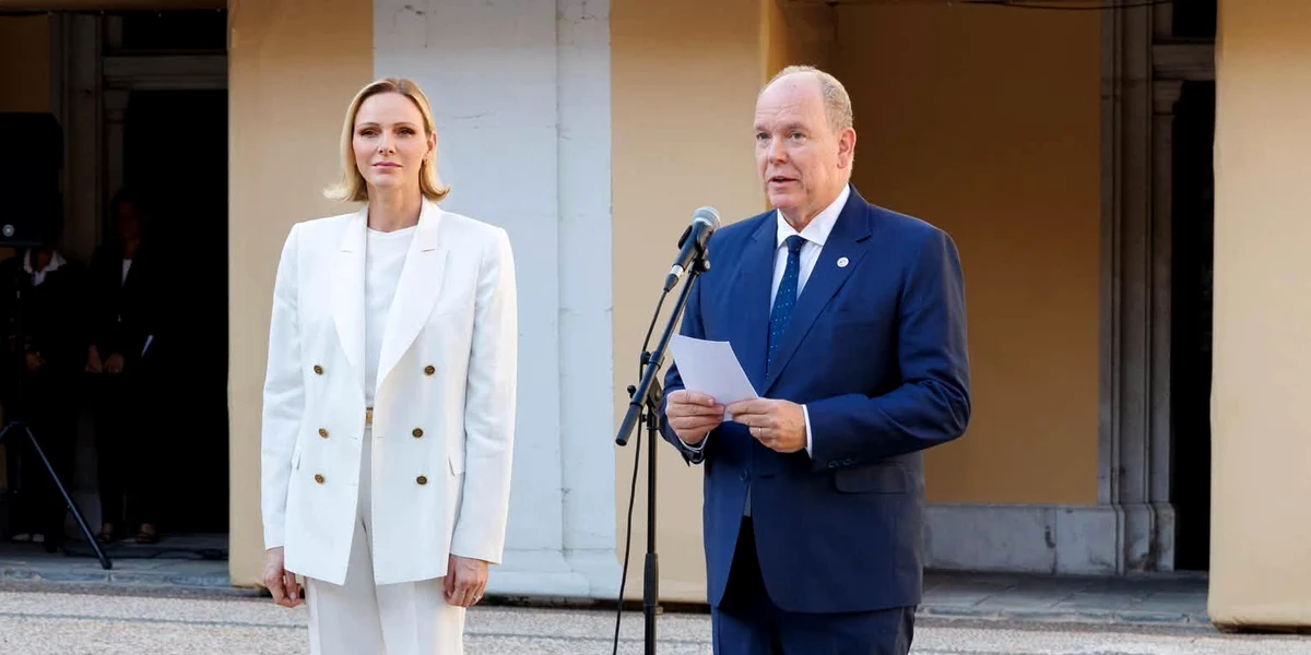 Charlene de Monaco, definiția stilului regal prețios jpg