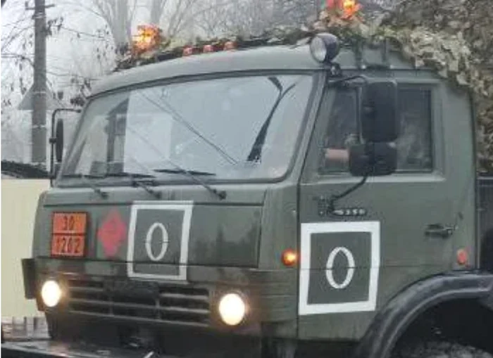 Camioane militare cu marcajul „O” au fost observate trecând prin Mariupol FOTO Captură FOTO
