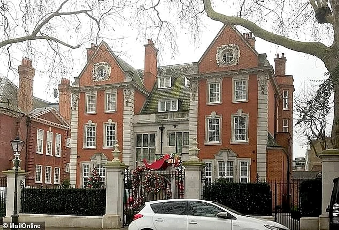 Vila de 70 de milioane de lire sterline a Tamarei Ecclestone din Kensington, Londra