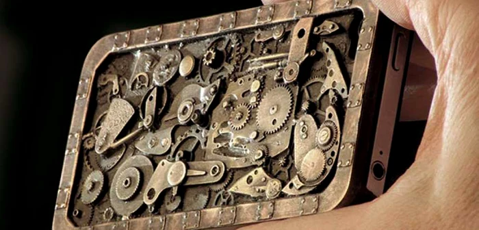 Carcasa de inspiratie steampunk. FOTO boredpanda.com