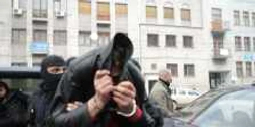 Fiul fostului procuror general adjunct Traian Gherasim, a fost ridicat alături de omul de afaceri din Timişoara, Nikolaus Mann.