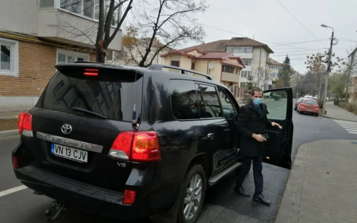 Toyota va fi vândută la licitaţie