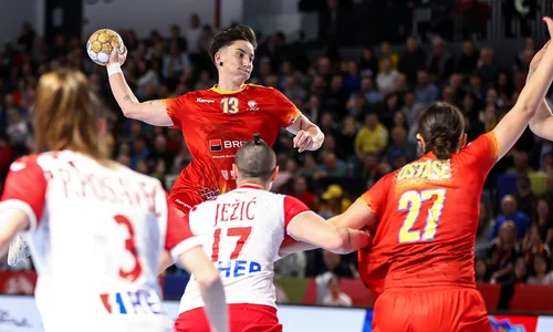 Romania handbal feminin (Sportpictures) jpg