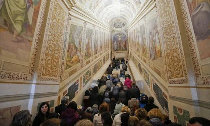 “Scara Sfântă”, pe care a urcat Iisus înainte de răstignire, dezvăluită după 300 ani jpeg