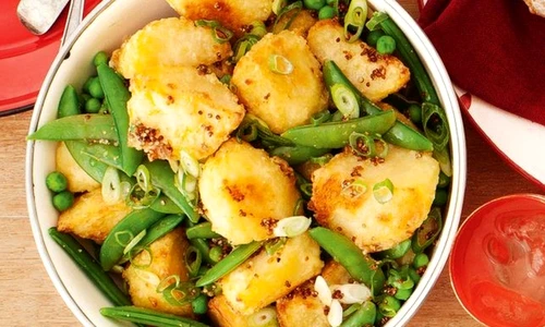 Salata de cartofi cu mazare dulce jpeg