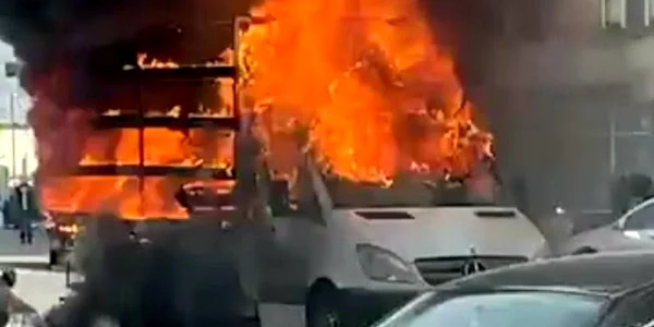 camioneta suceava foc