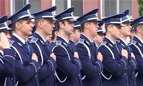 politisti uniforme jpeg