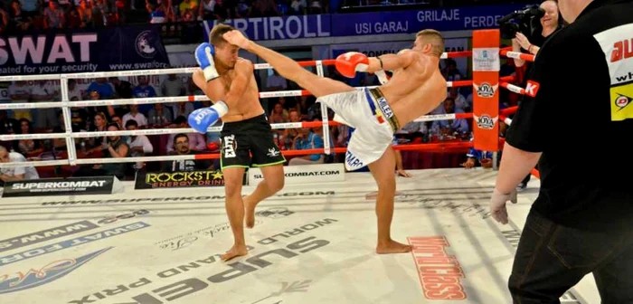 Cristian Milea FOTO Sunt Iulian Anghel, editor Adevărul, şi consider că este penibil să specific sursele fotografiilor