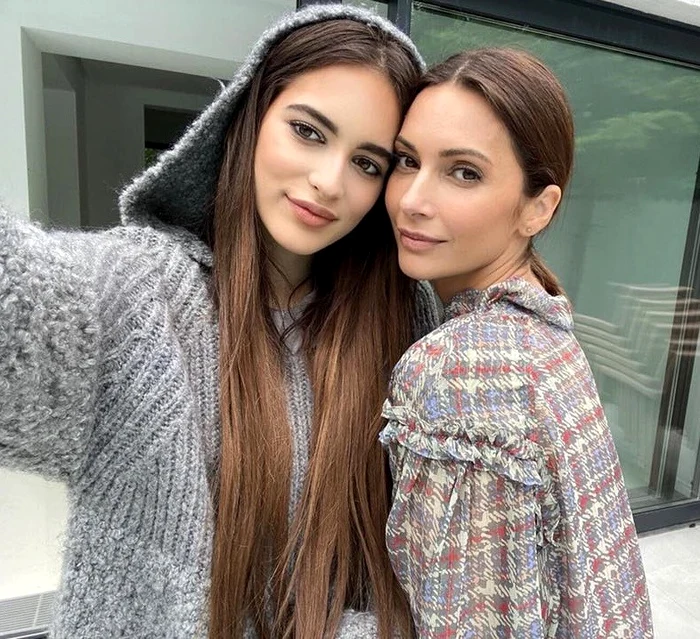 Andreea Berecleanu, alături de fiica sa, Eva Zăhărescu. Sursa foto: Instagram