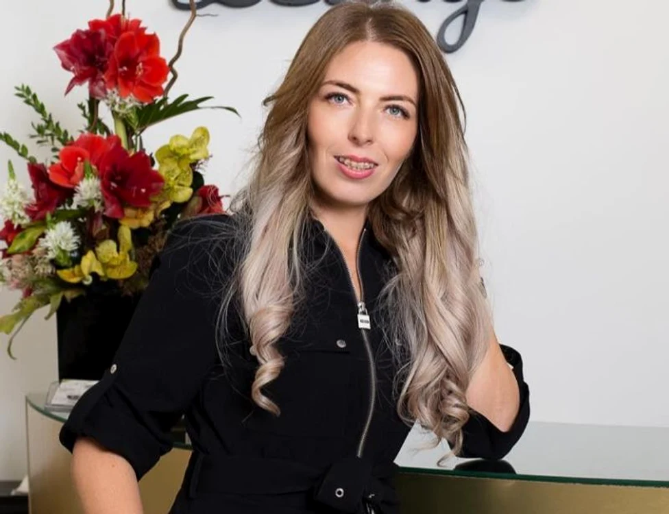 Miruna Vasile, manager salon înfrumuseţare