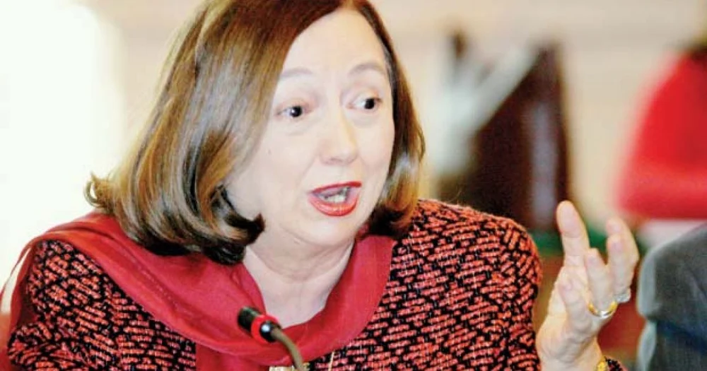 Moartea Rodicăi Stănoiu, învăluită în controverse: iubitul cu 50 de ani mai tânăr a externat-o din spital. Avea lovituri la cap și în zona ochilor