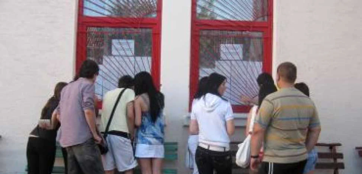 Botoşani: Profesori sancţionaţi după bacalaureat