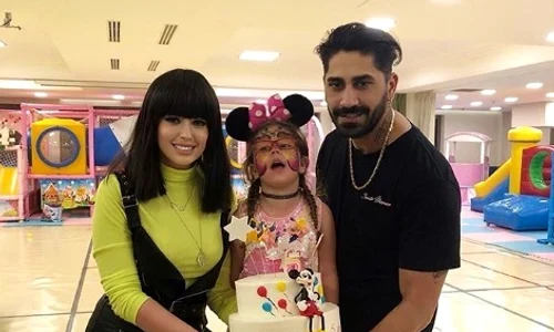 1 connectr misha jpg jpeg