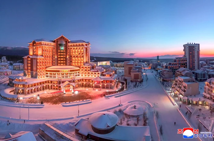 Cinci noi hoteluri au fost inaugurate (Foto: KCNA)