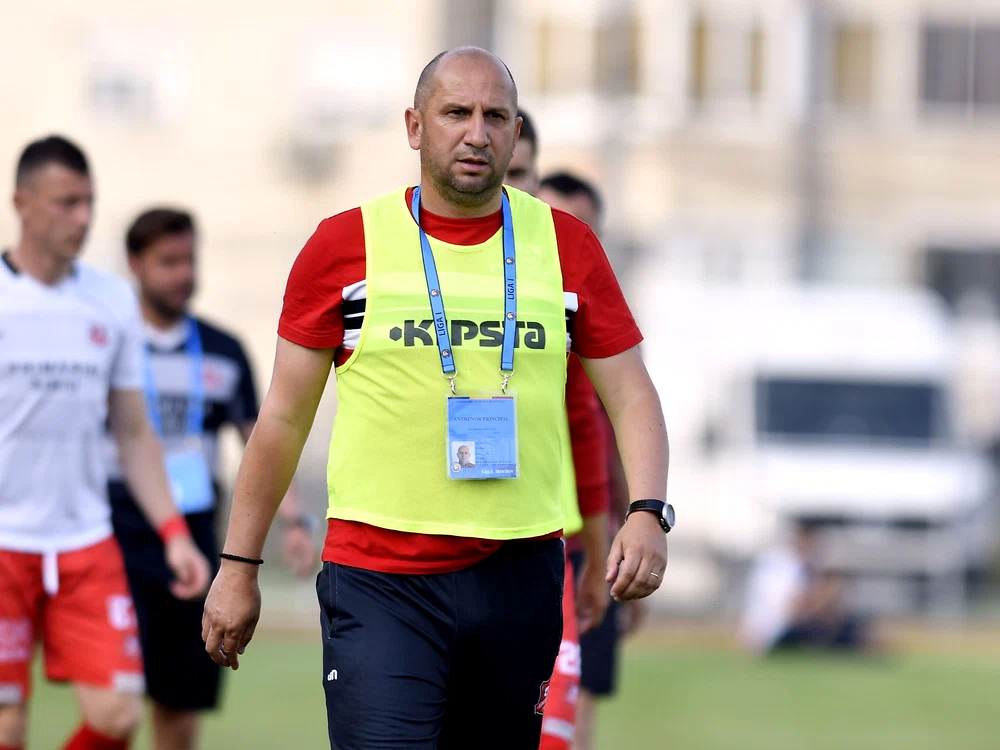
    Vasile Miriuță se desparte de echipa sibianăFoto: sportpictures.eu  
