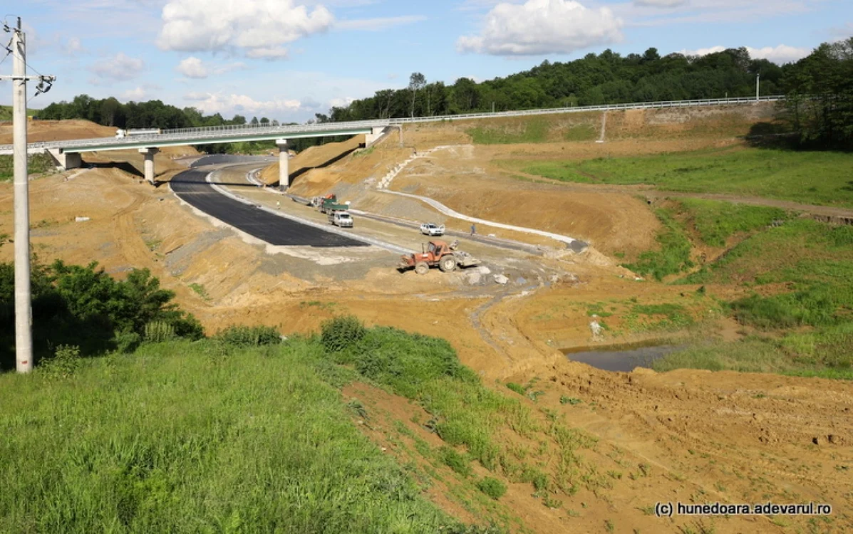Holdea, locul unde se întrerupe Autostrada Lugoj - Deva. Foto: Daniel Guță. ADEVĂRUL