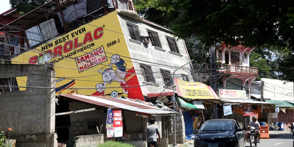 Cladire distrusa de un seism in Filipine FOTO EPA EFE jpg