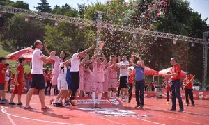 Bucuria victoriei la festivitatea de premiere jpeg