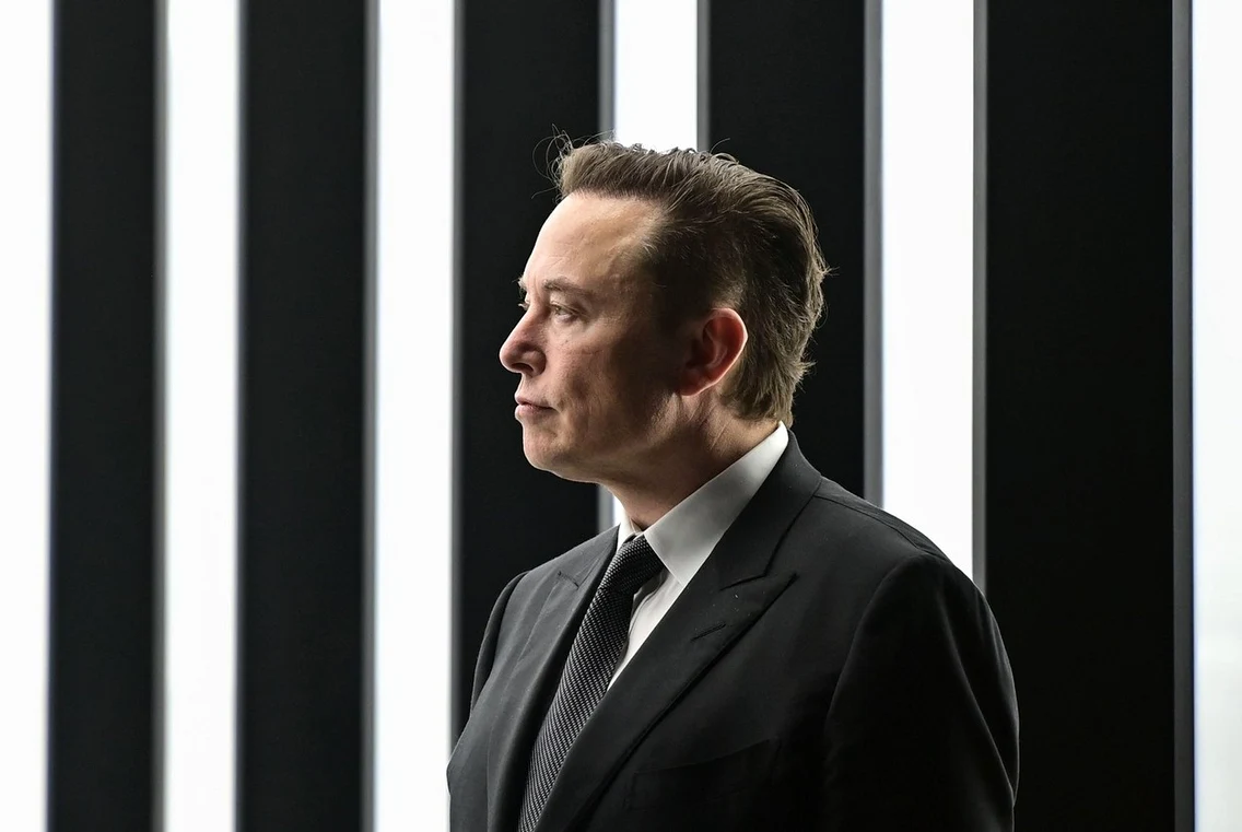 Elon Musk a cumparat Twitter pentru 44 miliarde de dolari (1) jpg