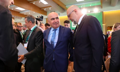 CONGRES UDMR Ilie Bolojan alături de Kelemen Hunor FOTO Inquam / Simion Tataru 