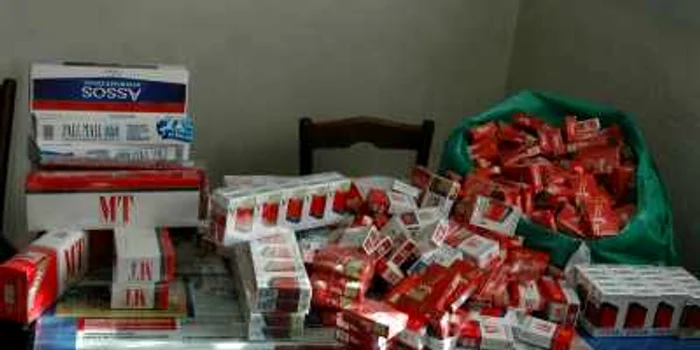 Brăila:Poliţiştii au confiscat 5.000 de  pachete de ţigări