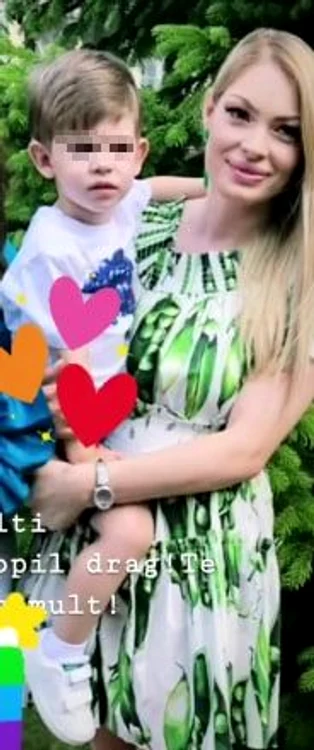 Valentina Pelinel, alături de Milan, fiul ei