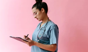 asistenta medicala pexels jpg