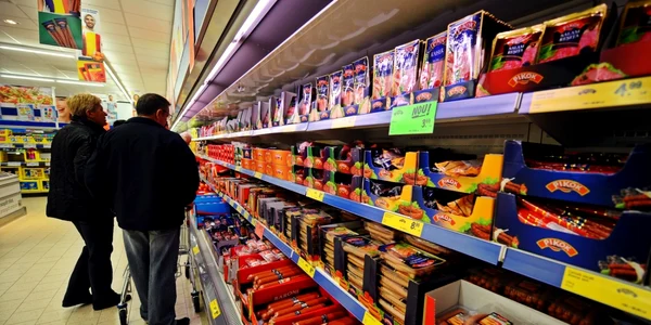 mezeluri supermarket foto mediafax