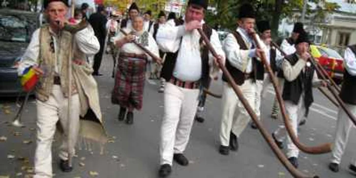 Buciumaşii vor da o notă aparte festivalului.