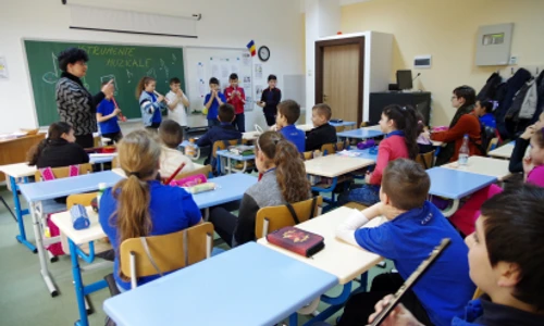 Mămica din Bucureşti, şocată de ce păţeşte fiul, la şcoală ”Unde i trimit eu pe ăştia micii” jpeg