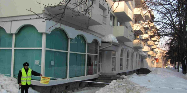 Zona Romarta, blocată pietonilor