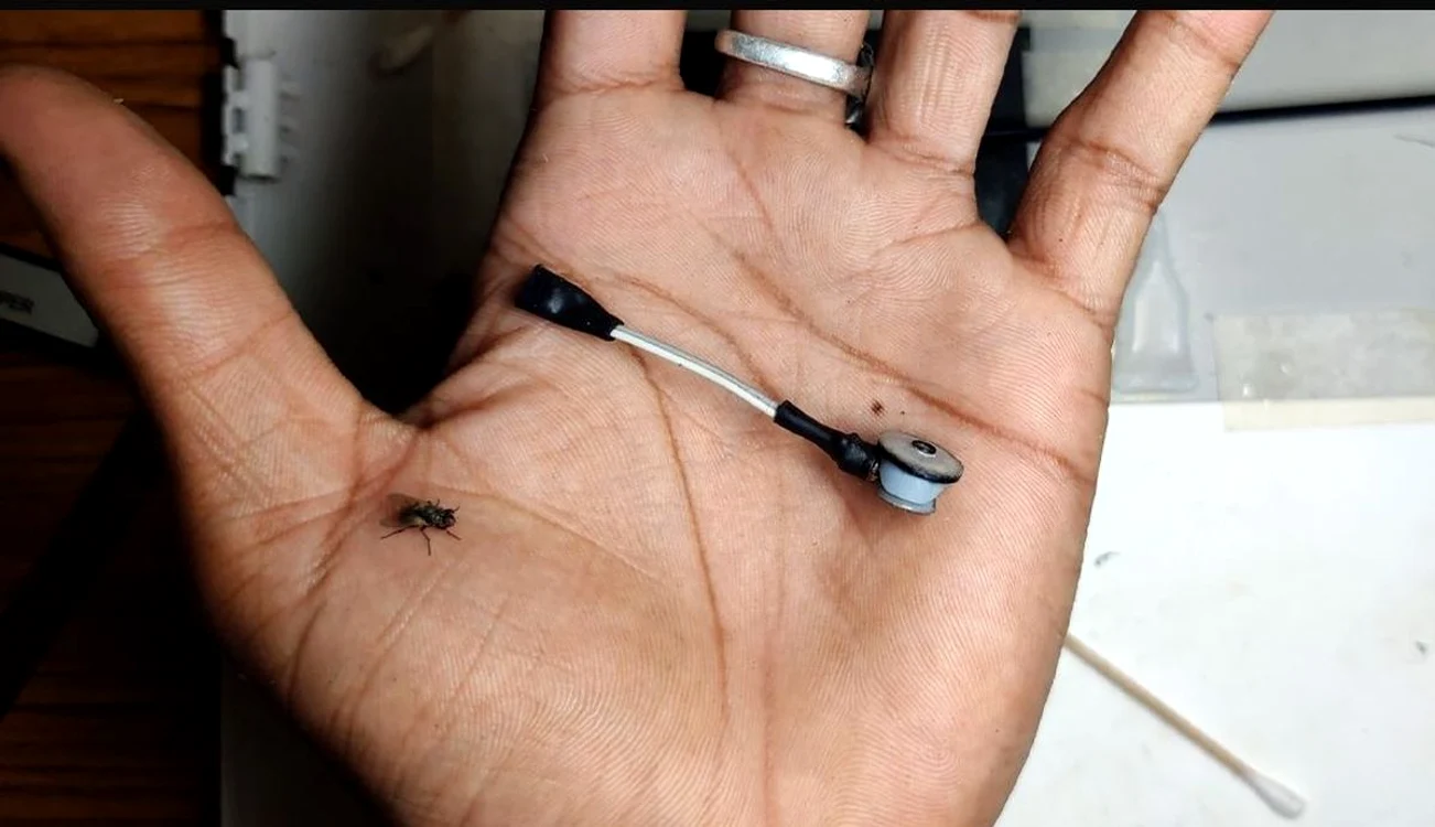 Cel mai mic aspirator din lume