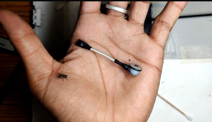 Cel mai mic aspirator din lume