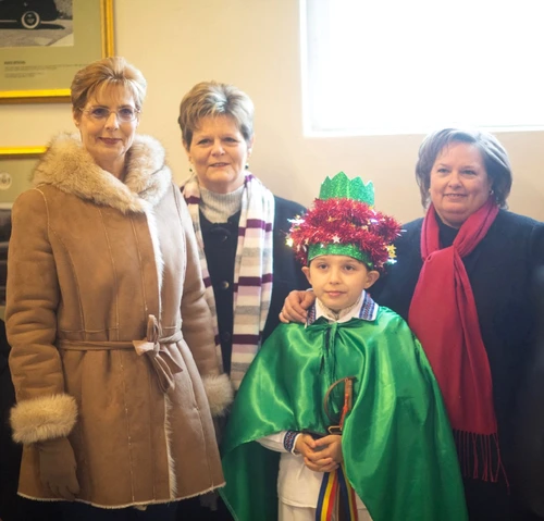 1 familia regala craciun savarsin margareta surorile ei fiicele regelui mihai 14 jpg jpeg