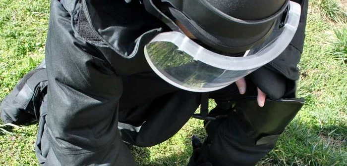 Piroteniştii au intervenit pentru ridicarea muniţiei Foto:ISU Călăraşi