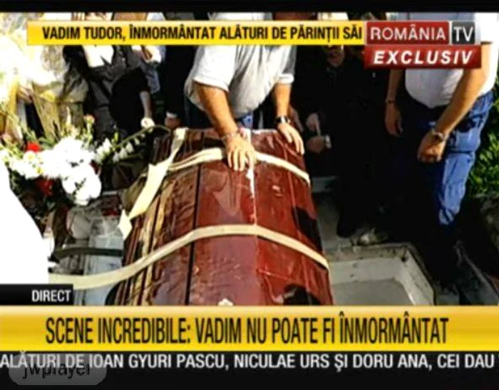Dimensiunile cavoului sunt prea mici față de sicriul lui Corneliu Vadim Tudor