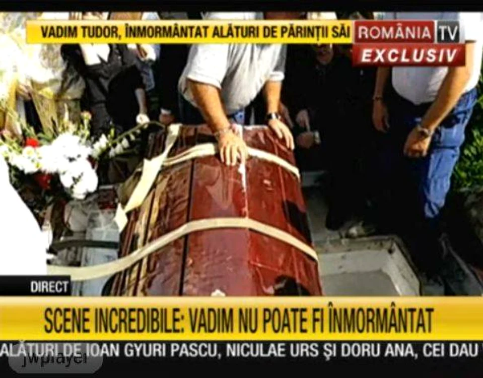 Dimensiunile cavoului sunt prea mici față de sicriul lui Corneliu Vadim Tudor