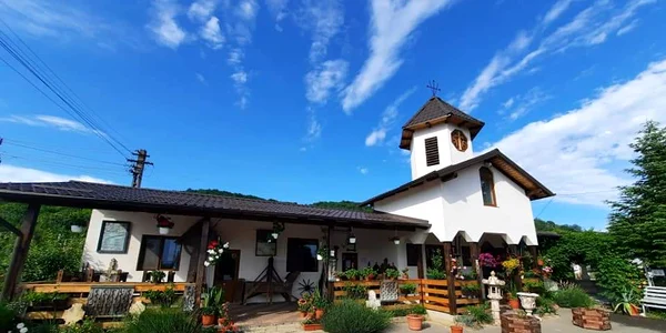 Muzeul Etnografic Golestii Badii Topoloveni 01 foto Dan Pavel jpg