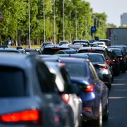 masini de marfa in trafic jpg